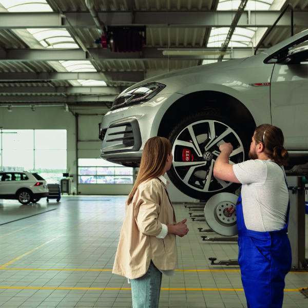 wymiana klocków hamulcowych Volkswagen