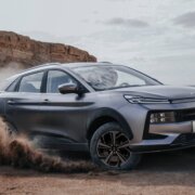 SUV JAC JS6