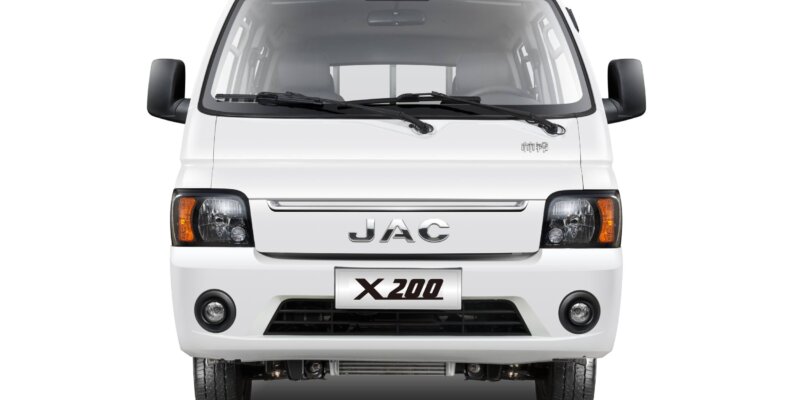 JAC X200 samochód dostawczy